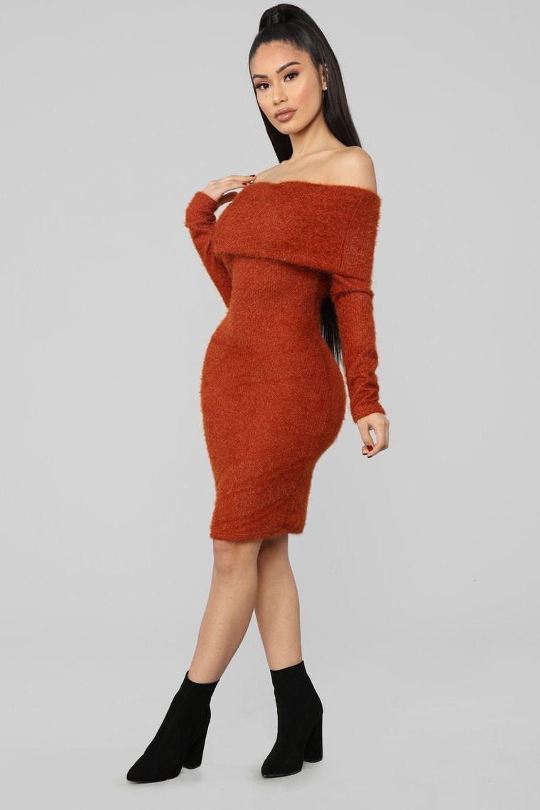 Bear Hugs Sweater Midi Dress - Rust - jameswhite001