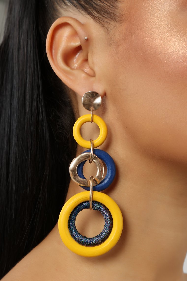Block My World Earrings - Mustard - jameswhite001