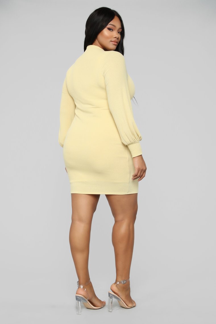 Roaming Central Park Sweater Dress - Yellow - jameswhite001
