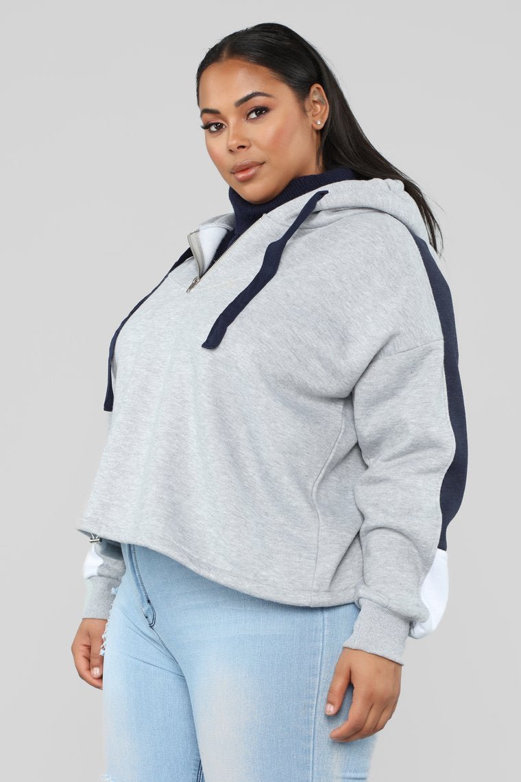 Stay Styling Sweatshirt - Heather Grey - jameswhite001