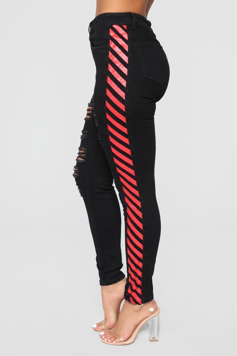 Walk On The Wild Side High Rise Jeans - Black/Red - jameswhite001