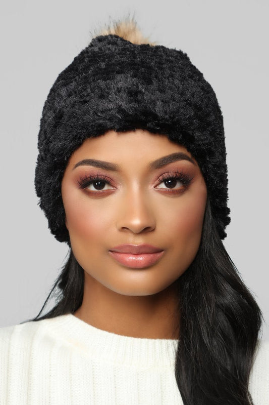 All Cozied Up Beanie - Black - jameswhite001