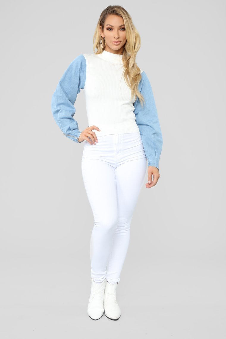 Babe From The Block Cropped Sweater - White - jameswhite001