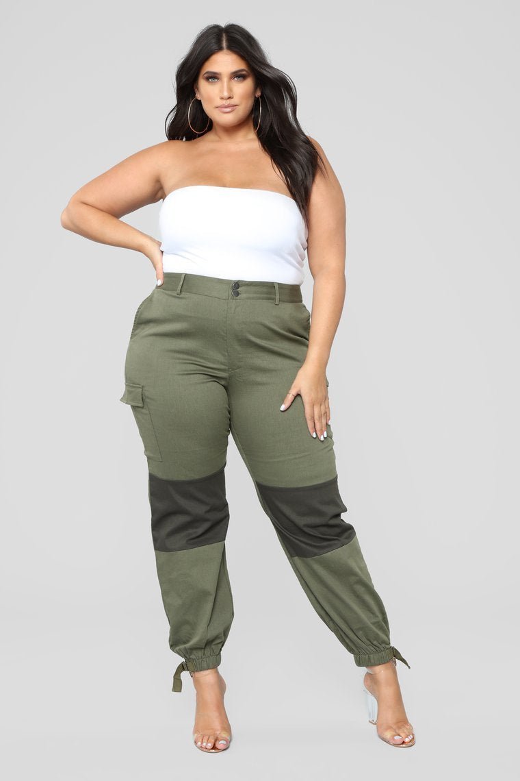 Carry The Teams Weight Cargo Pants - Olive - jameswhite001