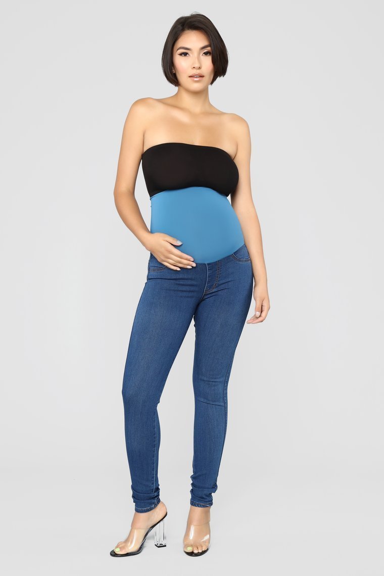 Classic Fit High Waist Skinny Maternity Jeans - Medium Wash - jameswhite001