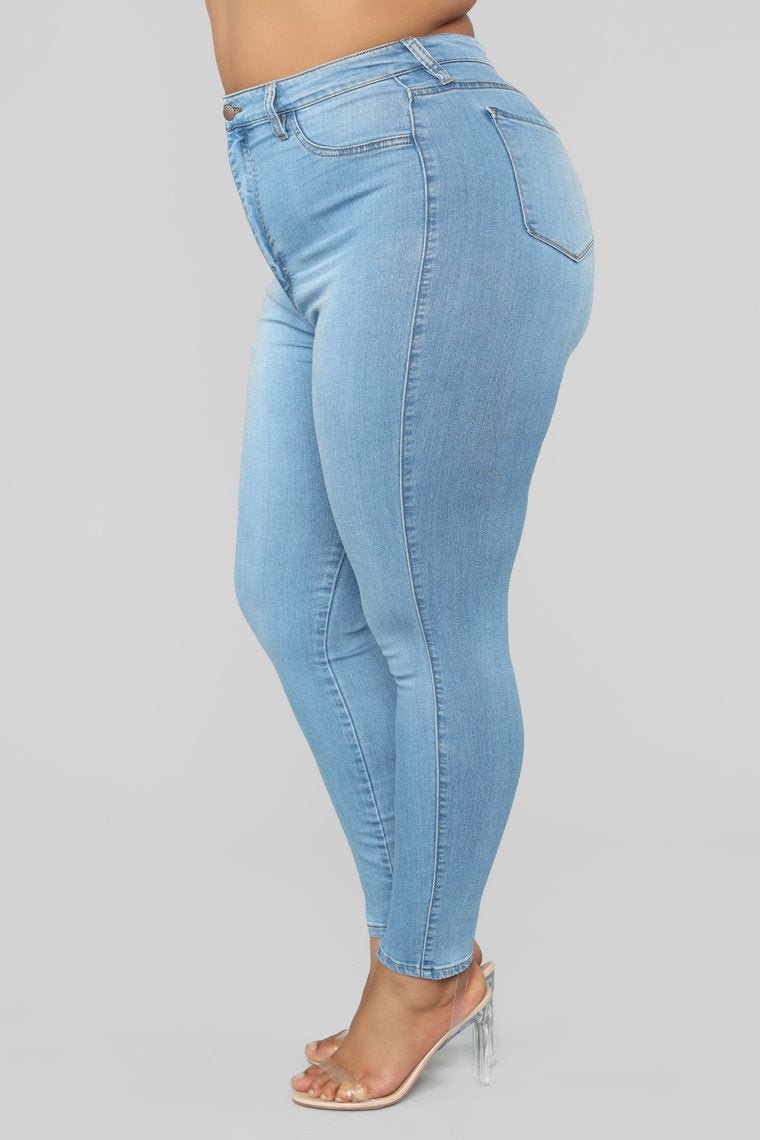 Classic High Waist 27" Skinny Jeans - Light Blue Wash - jameswhite001