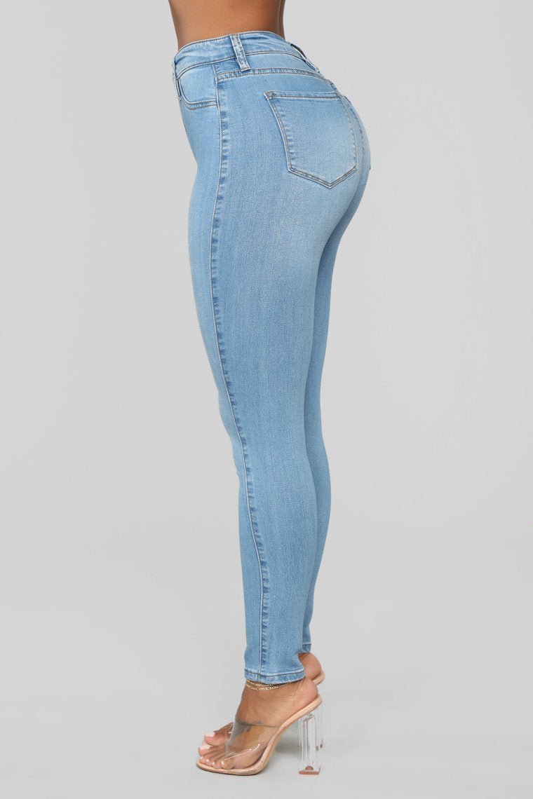 Classic High Waist 27" Skinny Jeans - Light Blue Wash - jameswhite001