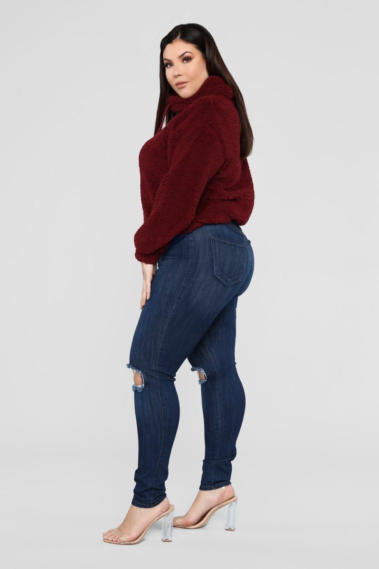 Cozy But Cute Sweater - Burgundy - jameswhite001