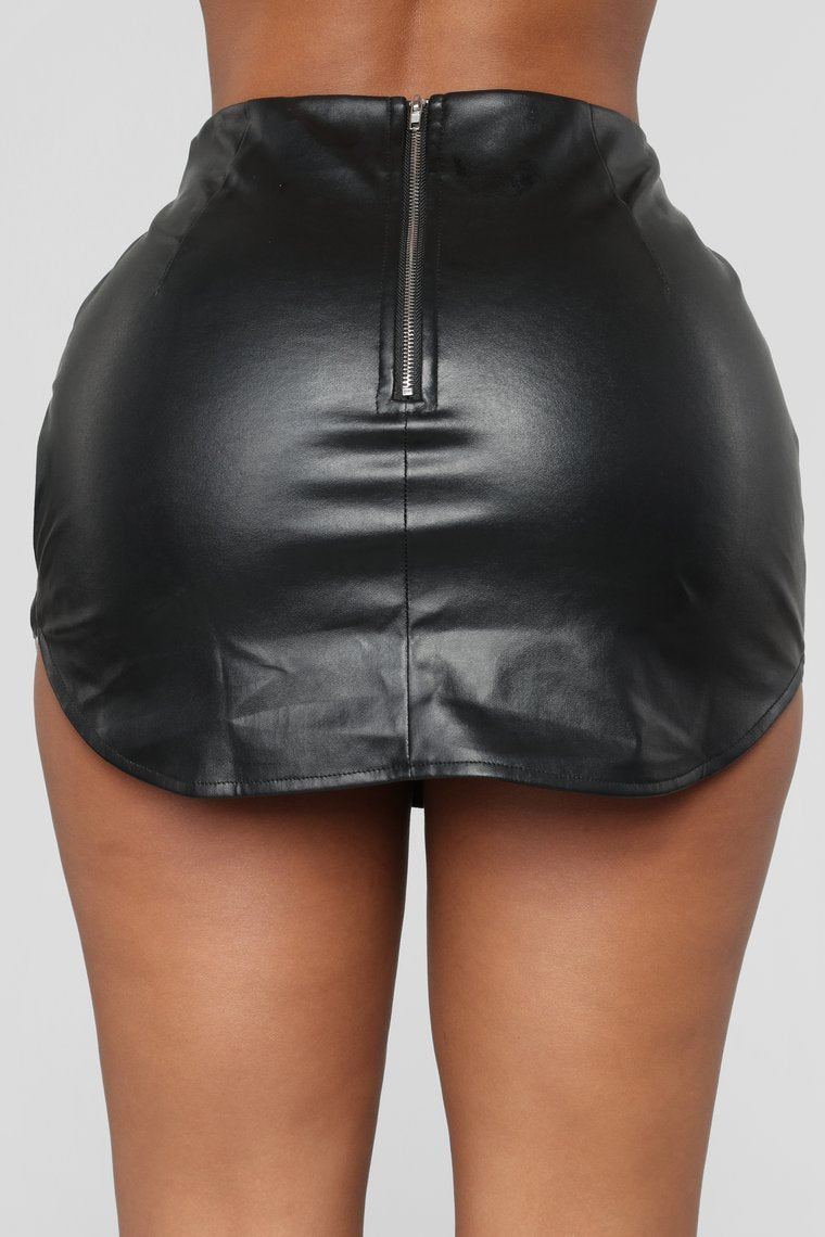 Cut Them Out Skirt - Black - jameswhite001