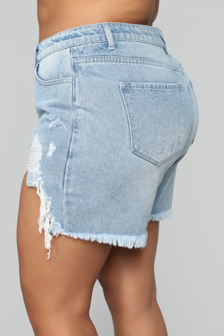 Daisy Distressed Boyfriend Shorts - Light Blue Wash - jameswhite001