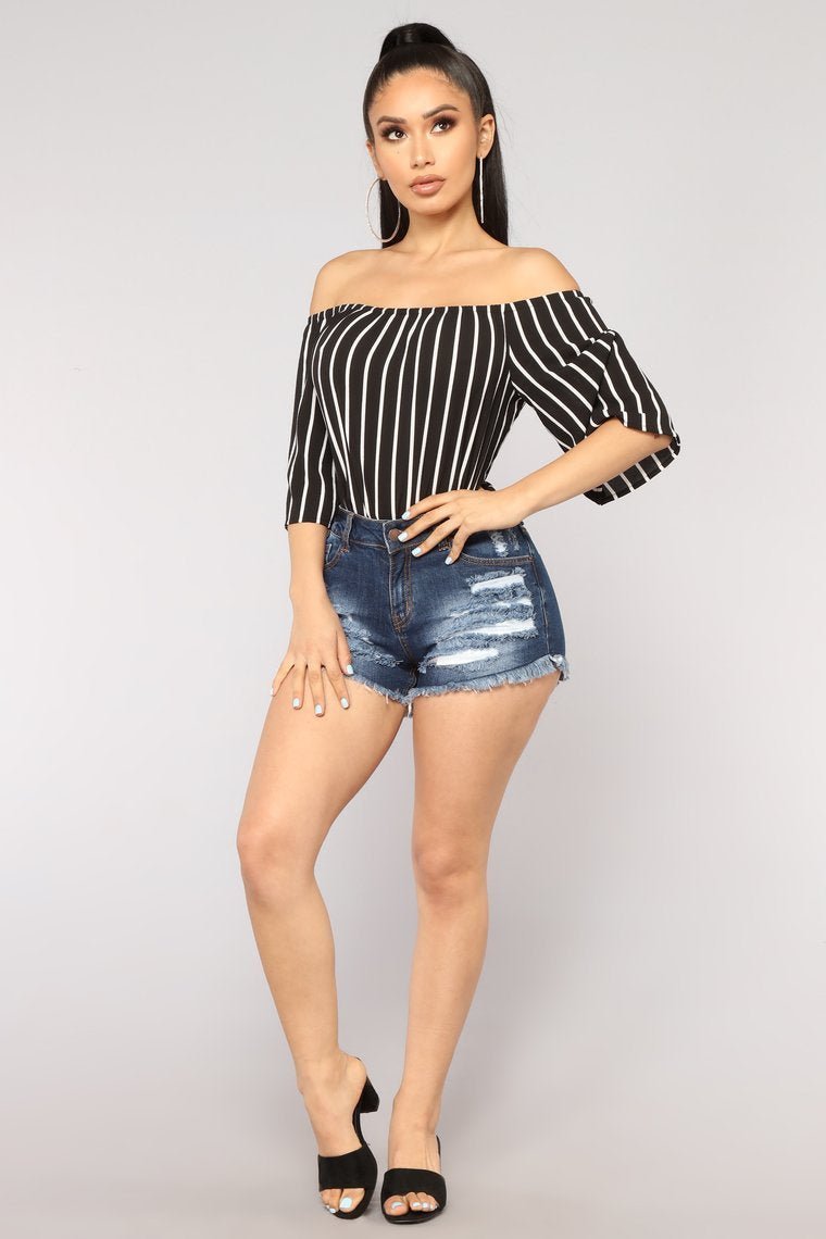 Edyth Off Shoulder Top - Black/White - jameswhite001