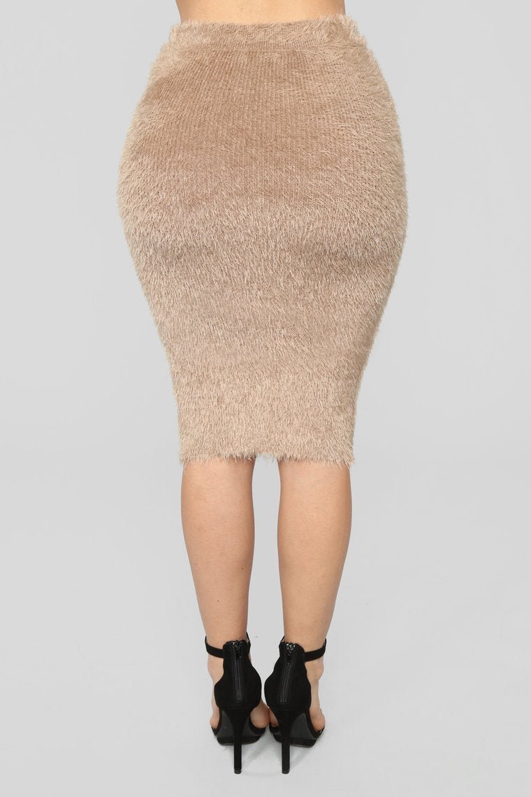 Feel The Fuzzy Skirt Set - Mocha - jameswhite001