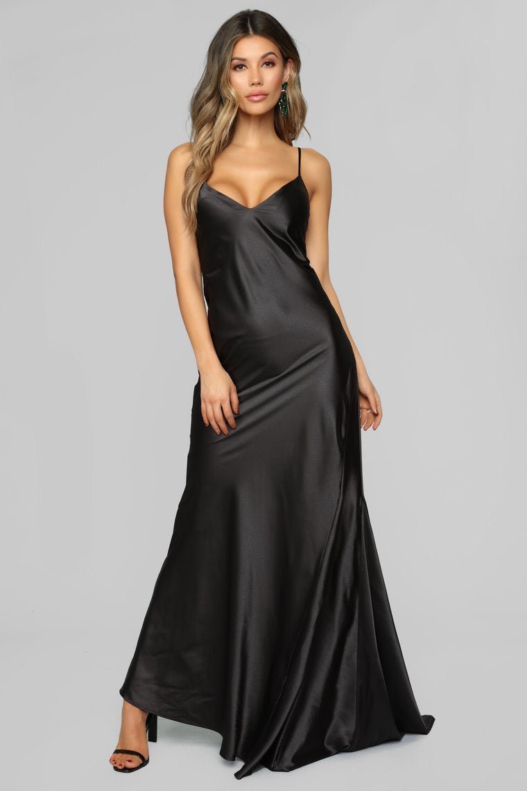 Figure Hugging Satin Maxi Dress - Black - jameswhite001