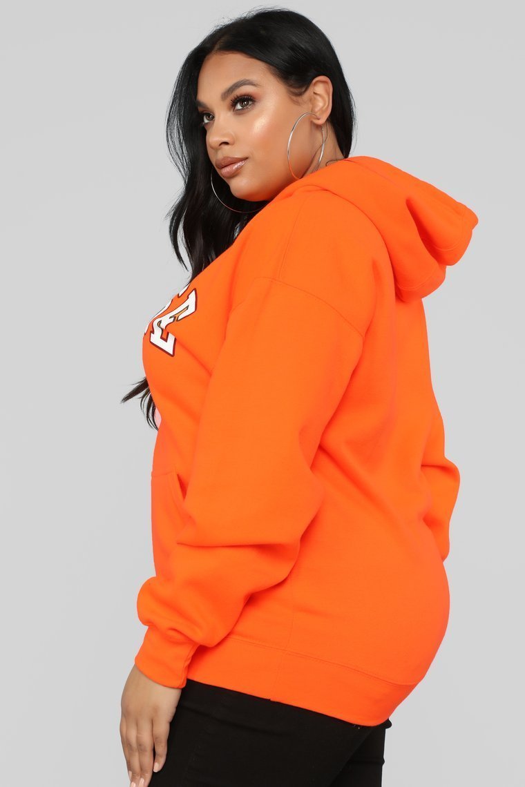Finesse Sweatshirt - Orange - jameswhite001