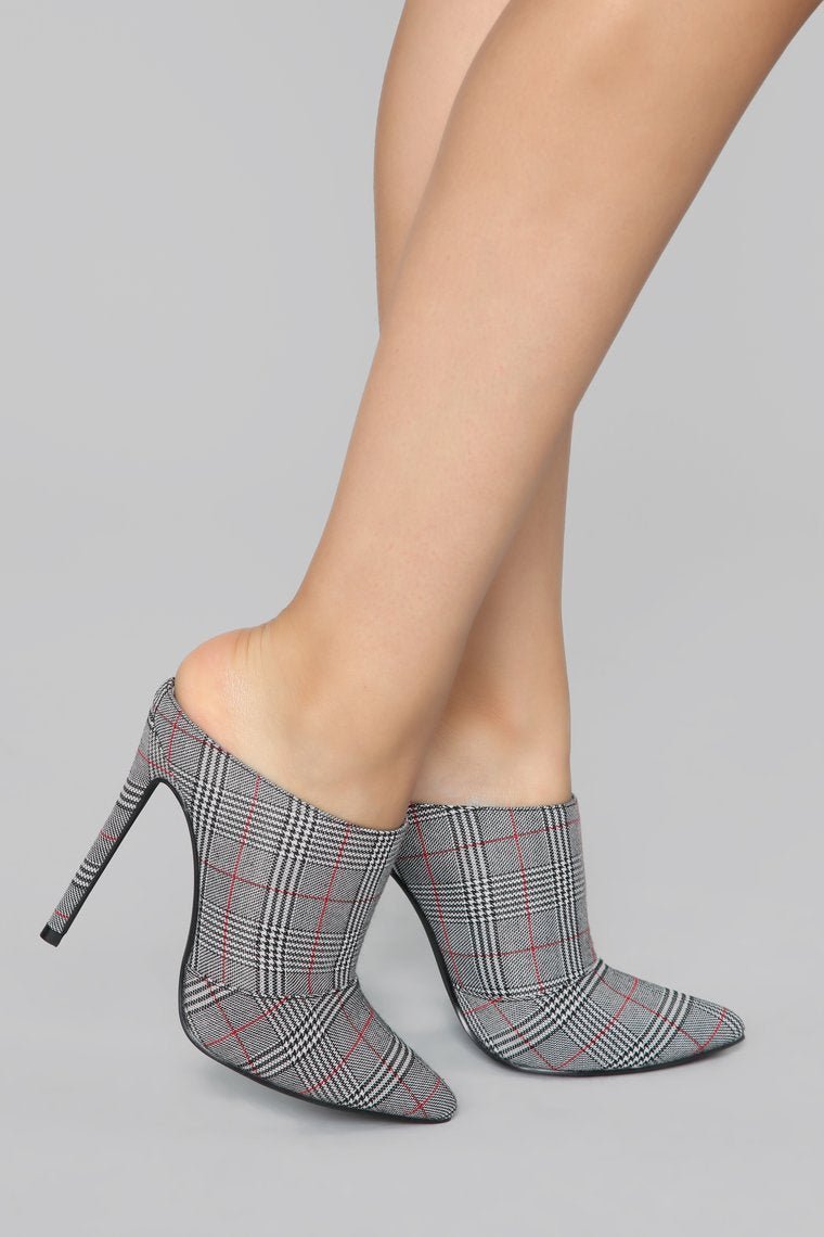 Give Me The Sass Mule Pump - Plaid - jameswhite001