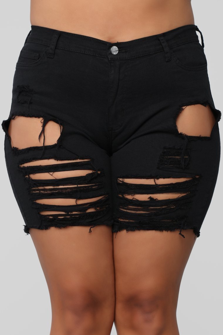 Gone Fishing Shorts - Black - jameswhite001