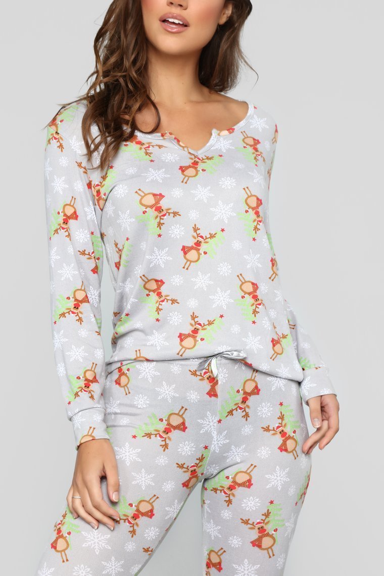 Holly Jolly PJ Set - Grey - jameswhite001