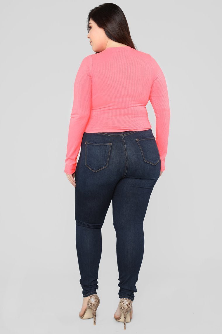 Independent Queen Top - Neon Pink - jameswhite001