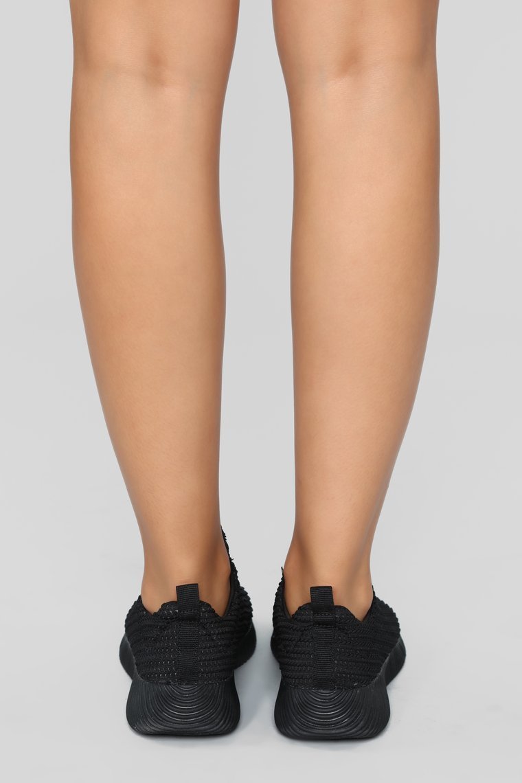 Kick Start Sneaker - Black - jameswhite001