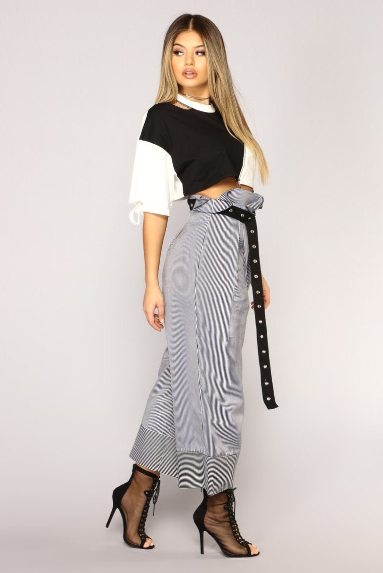 Midnight Surprise Cropped Crew Neck Top - Black/Off White - jameswhite001