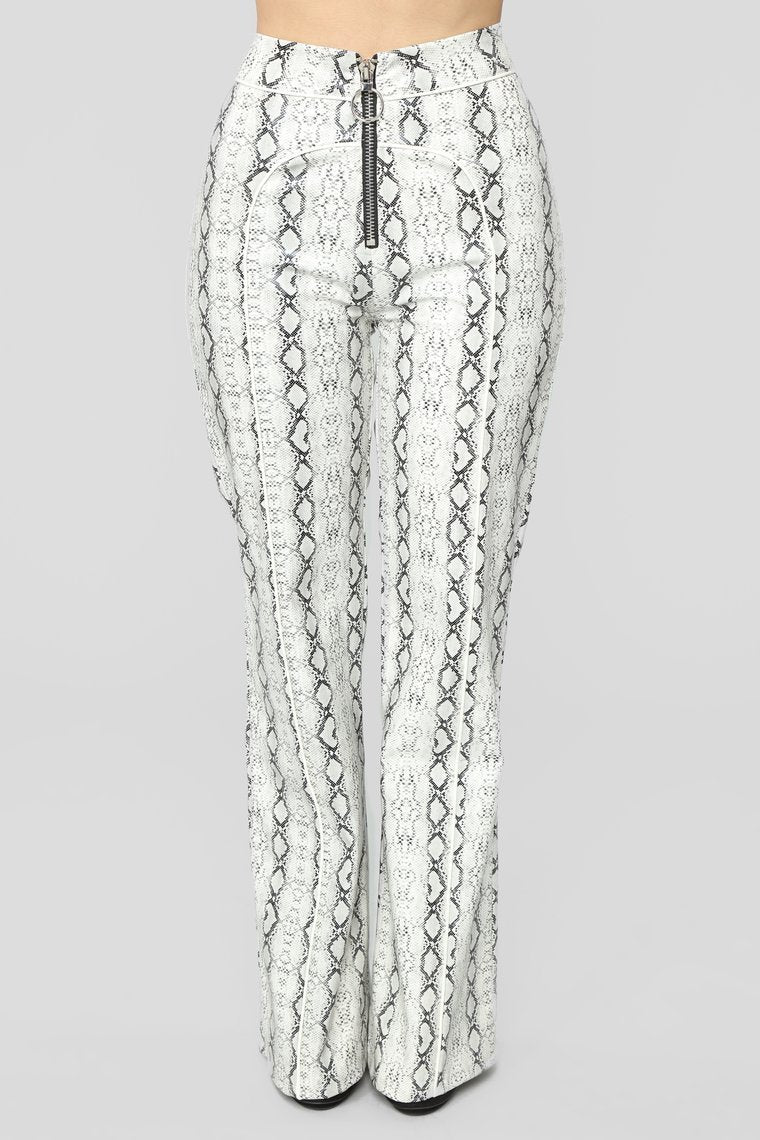 No Snakes Allowed Print Pants - Grey - jameswhite001