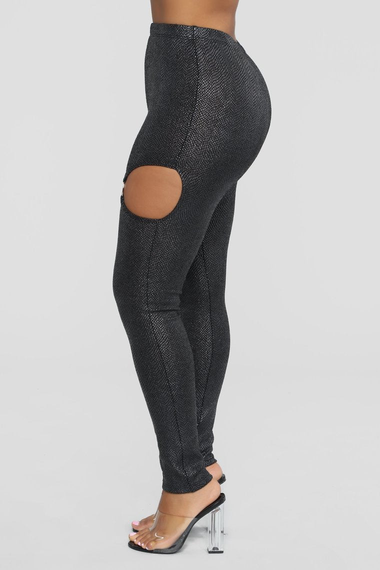 Oh What A Snake Leggings - Black - jameswhite001