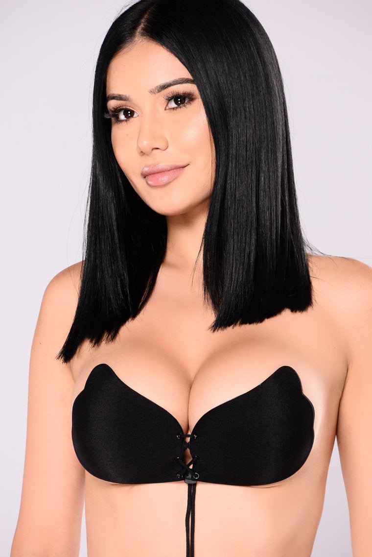 Pull Them Close Invisible Bra - Black - jameswhite001