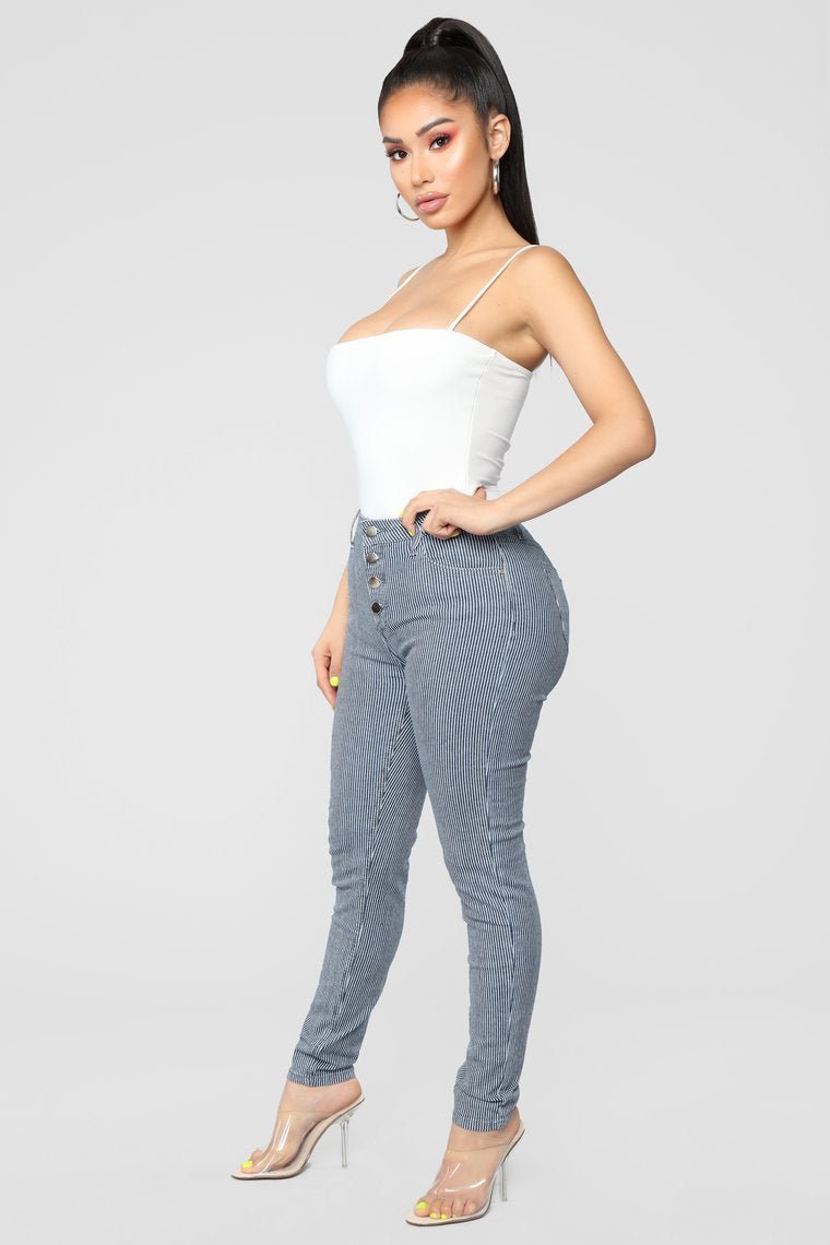 Read Between The Lines High Rise Jeans - Dark Denim - jameswhite001