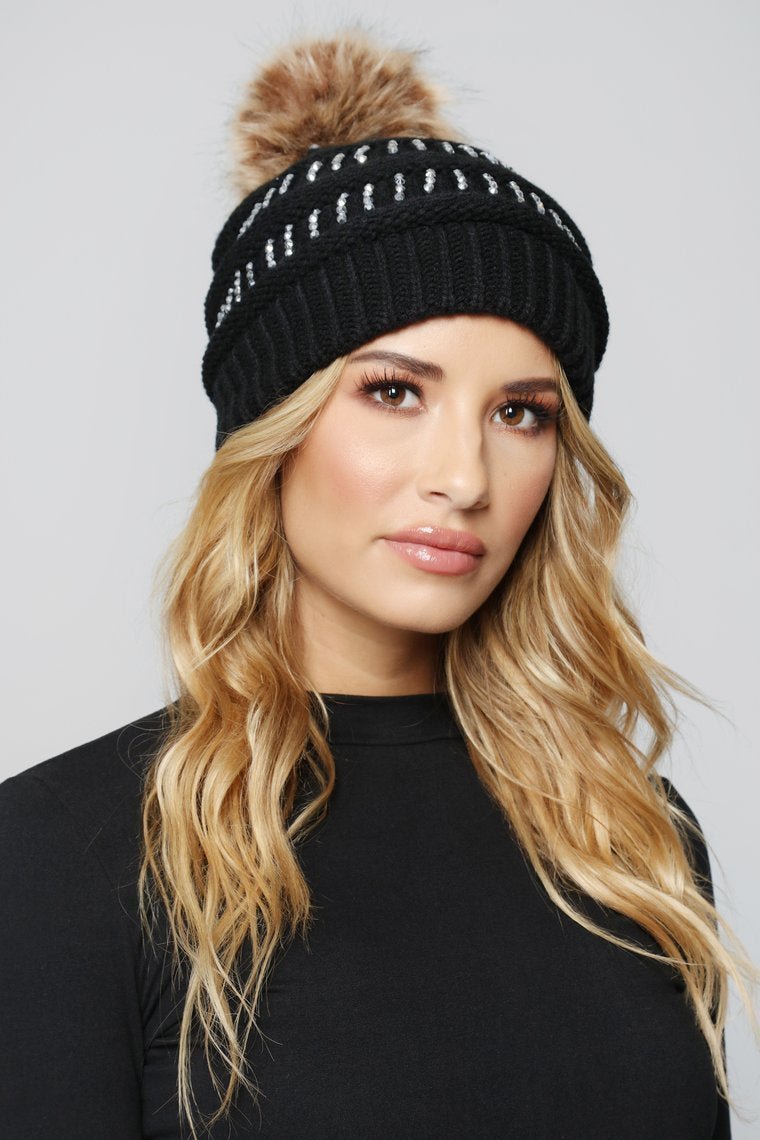 Rom Com Pom Pom Beanie - Black - jameswhite001