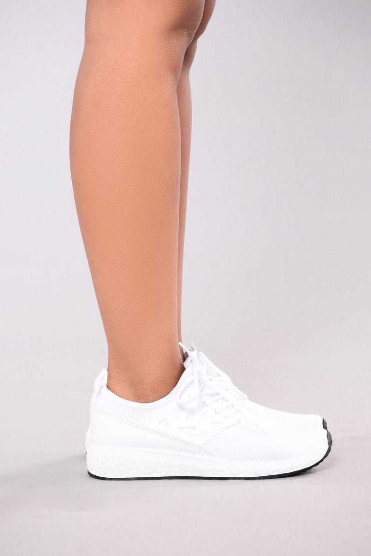 Sandy Sneaker - White - jameswhite001