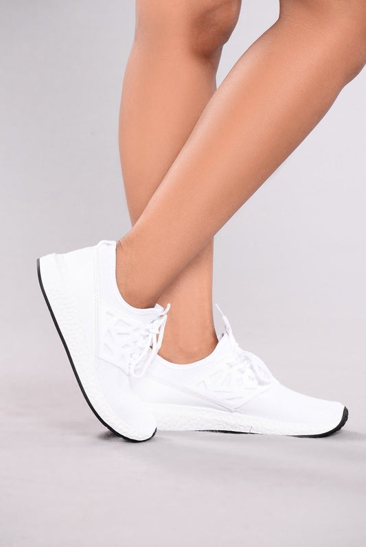 Sandy Sneaker - White - jameswhite001