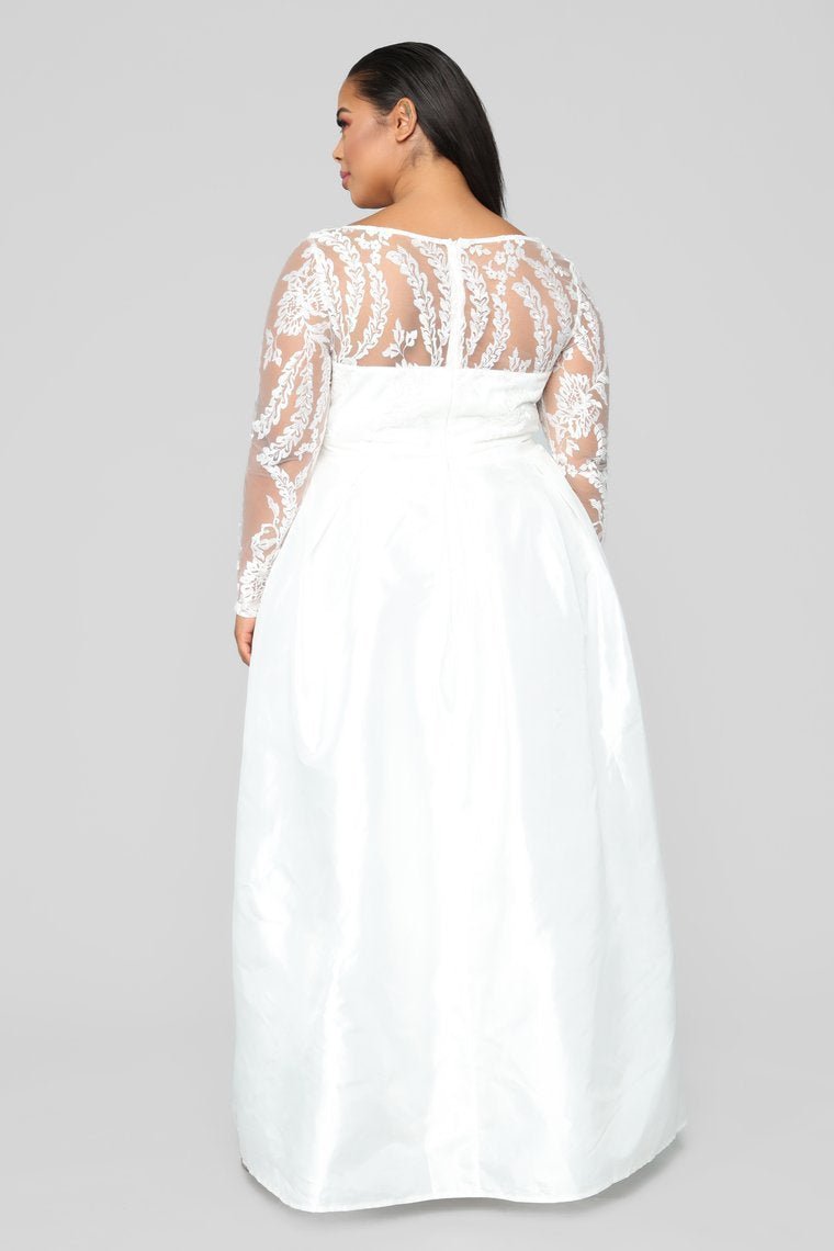 Say Yes Lace Embroidered Gown - Ivory - jameswhite001