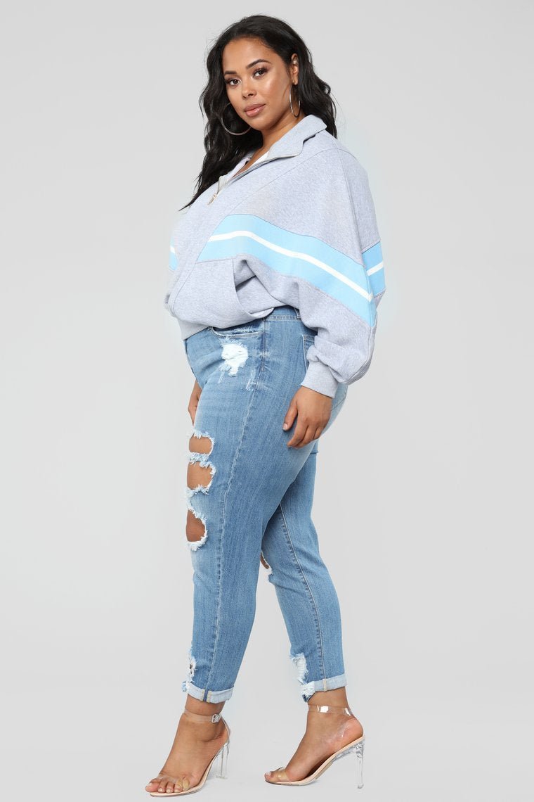 Shannon High Rise Distressed Jeans - Light Blue Wash - jameswhite001