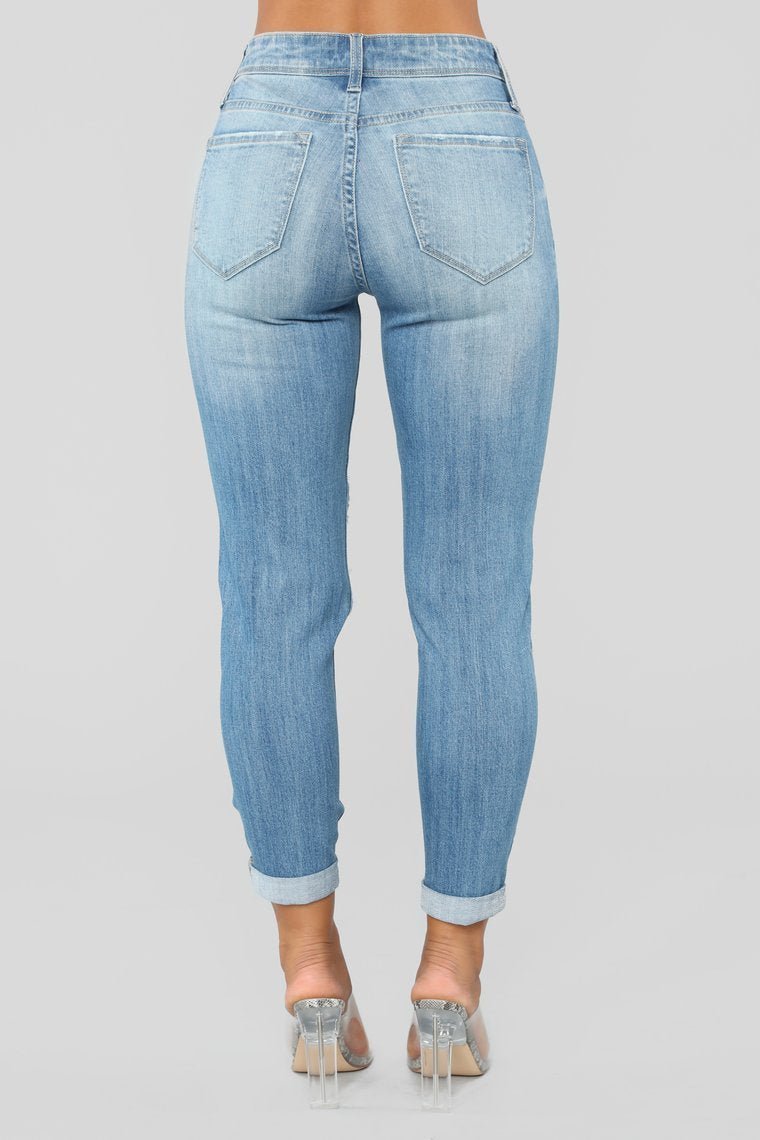 Shannon High Rise Distressed Jeans - Light Blue Wash - jameswhite001