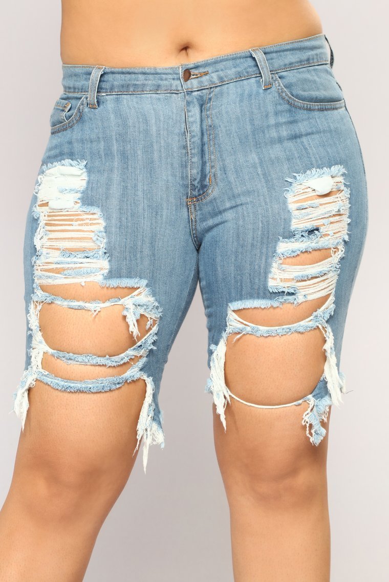 Sheana Bermuda Shorts - Medium - jameswhite001