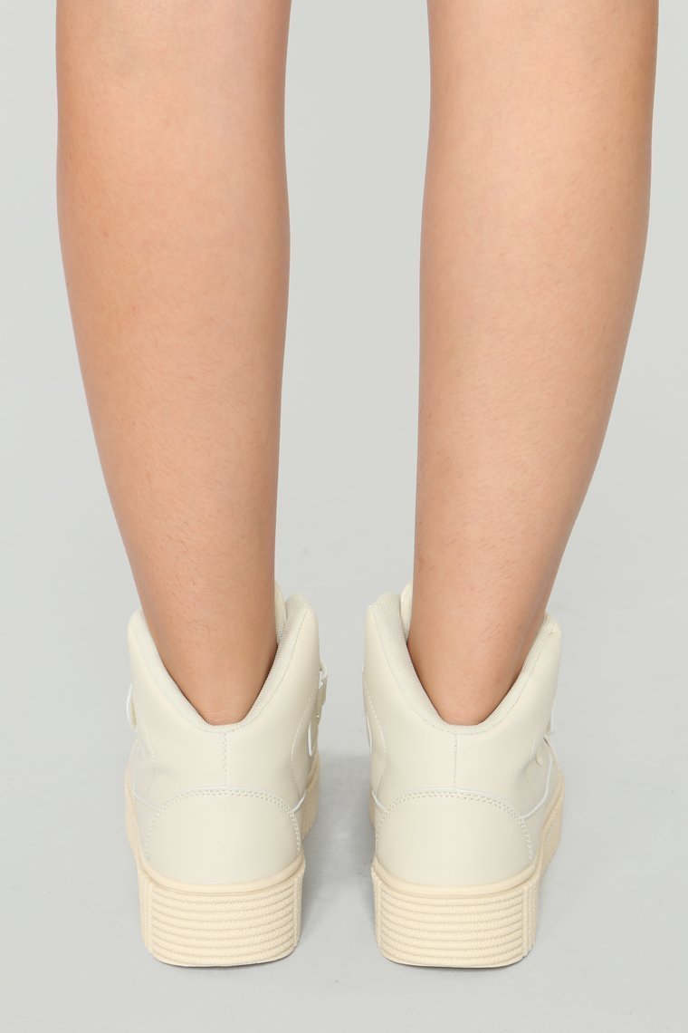 So Fresh So Clean Sneaker - Nude - jameswhite001