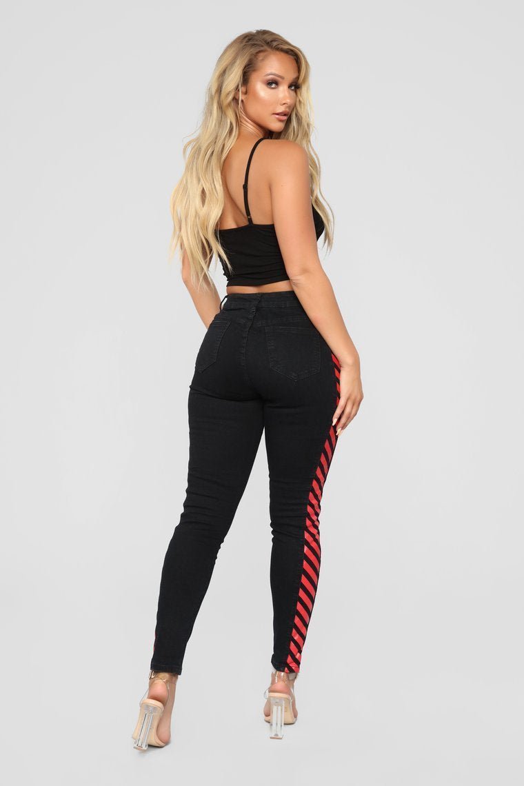 Walk On The Wild Side High Rise Jeans - Black/Red - jameswhite001