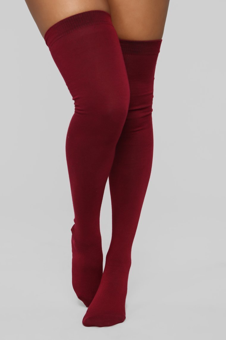 You Kneed This Knee High Socks - Burgundy - jameswhite001