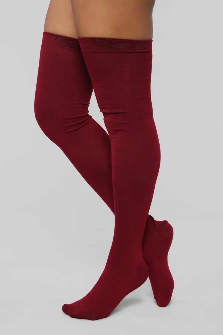 You Kneed This Knee High Socks - Burgundy - jameswhite001